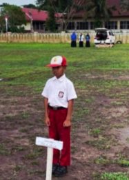 Baris Sendiri Siswa SD