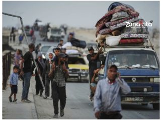 Warga Gaza Mengungsi