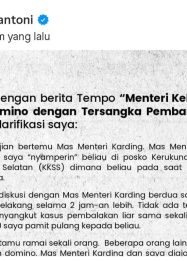 Menhut Raja Juli Antoni