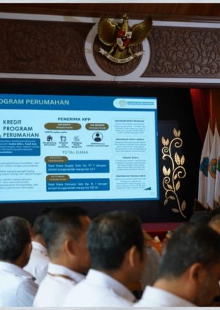 Gubernur Jambi