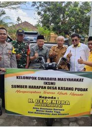 Tiga DPR