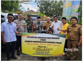 Tiga DPR