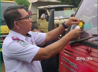 460 Truk dan Bus